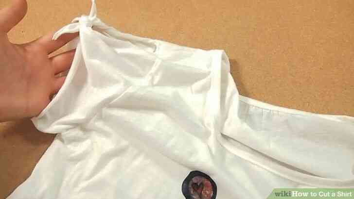 Image intitulee Couper une Chemise Etape 25 aperçu